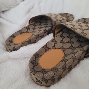 ❌️❌️❌️❌️SOLD❌️❌️❌️❌️Gucci sandals men